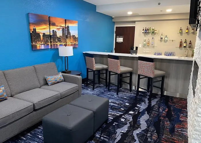Inn Comfort Chicago - O'hare Airport 3*